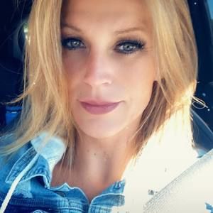 Meet your Posher, Kristin